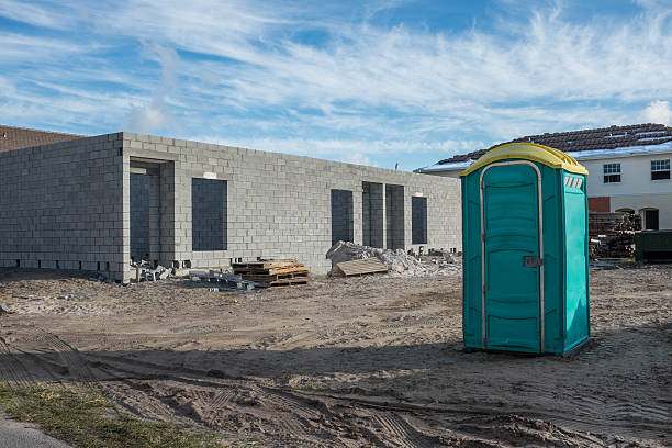 Best Portable restroom trailer rental  in Shinnecock Hills, NY